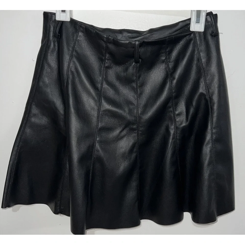 (b40/8)House of Harlow 1960 Black Mini  Skirt size S